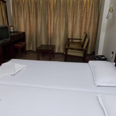 Biju'S Tourist Home Kochi Zewnętrze zdjęcie