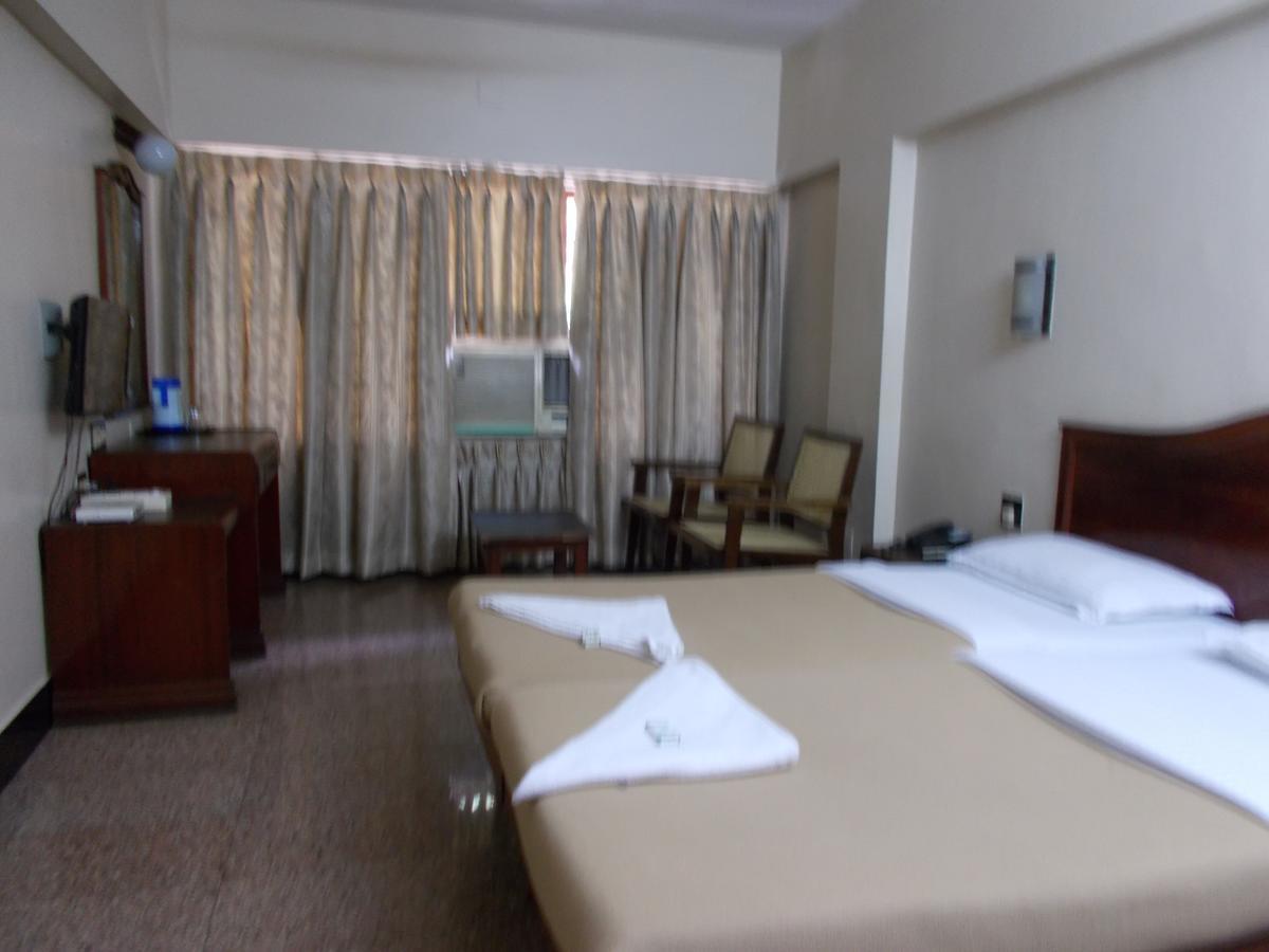 Biju'S Tourist Home Kochi Zewnętrze zdjęcie