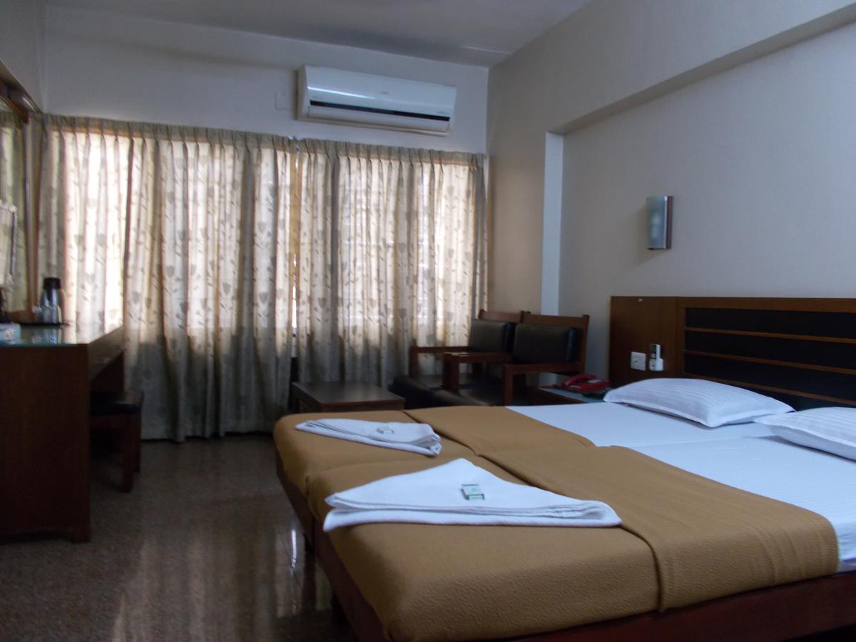 Biju'S Tourist Home Kochi Zewnętrze zdjęcie